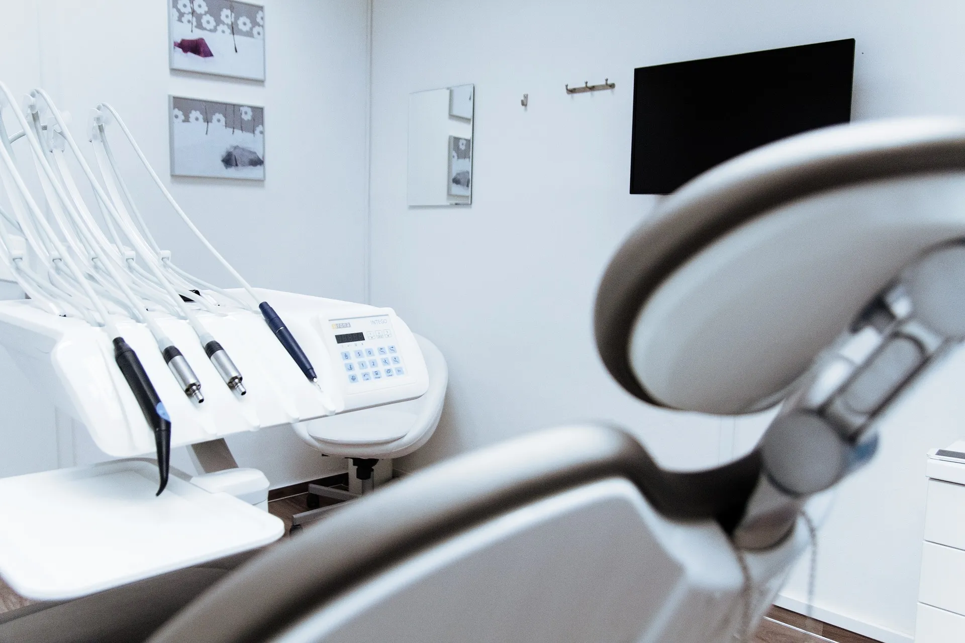 Compassionate Oral Surgery Specialists in Holland Village